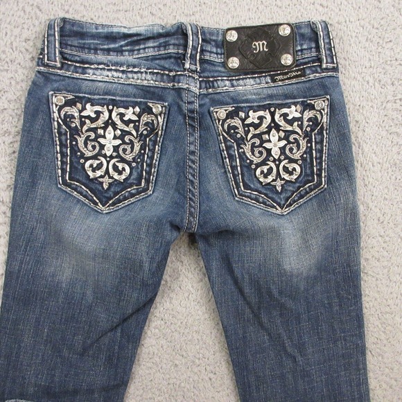 Miss Me Skinny Bootcut Jeans‎ size 26 x 33 Low Rise Cross Studs Rhinestones Y2K - Picture 1 of 13